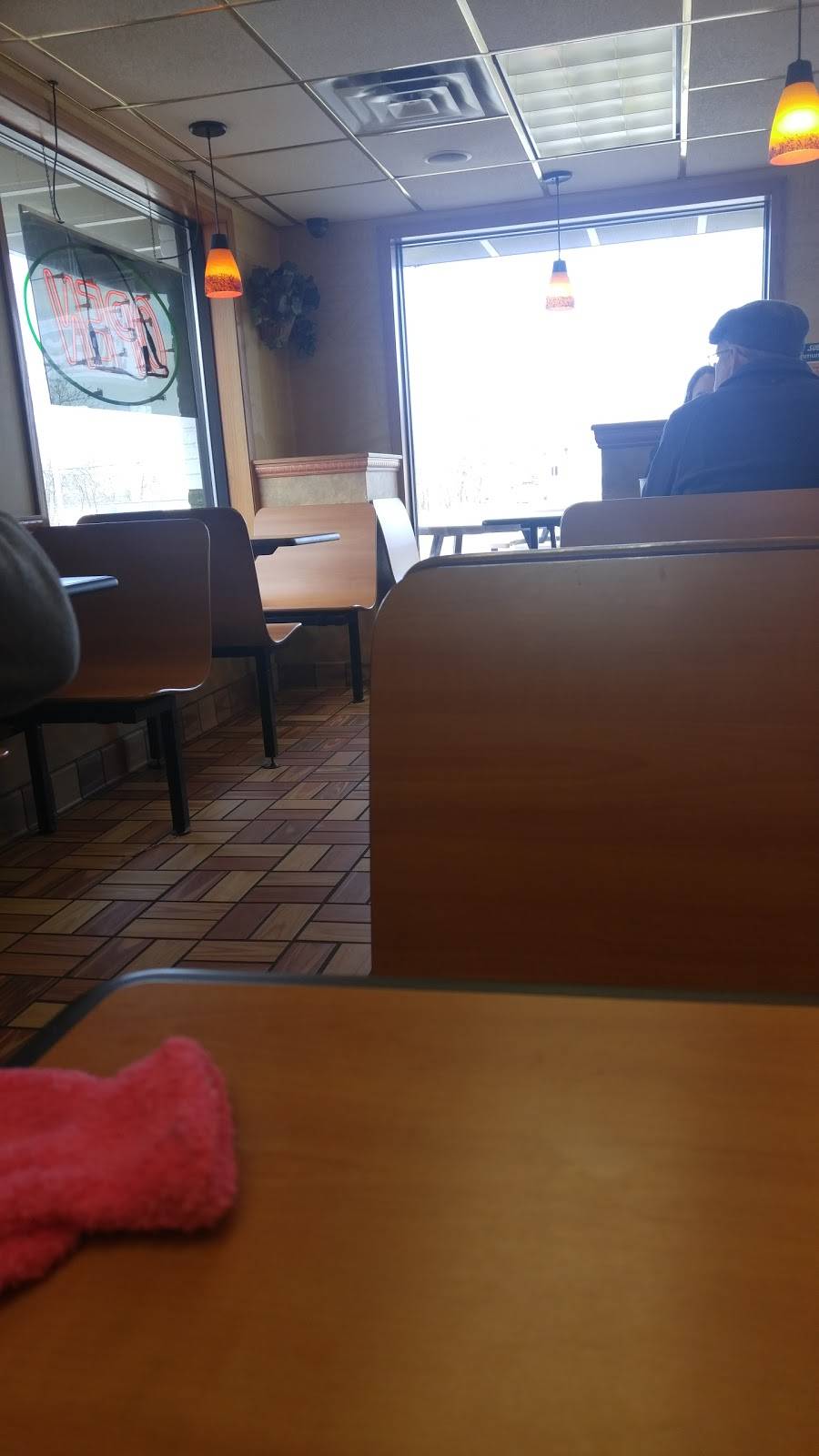 Subway | restaurant | 2212 Vermillion St, Hastings, MN 55033, USA | 6514382991 OR +1 651-438-2991