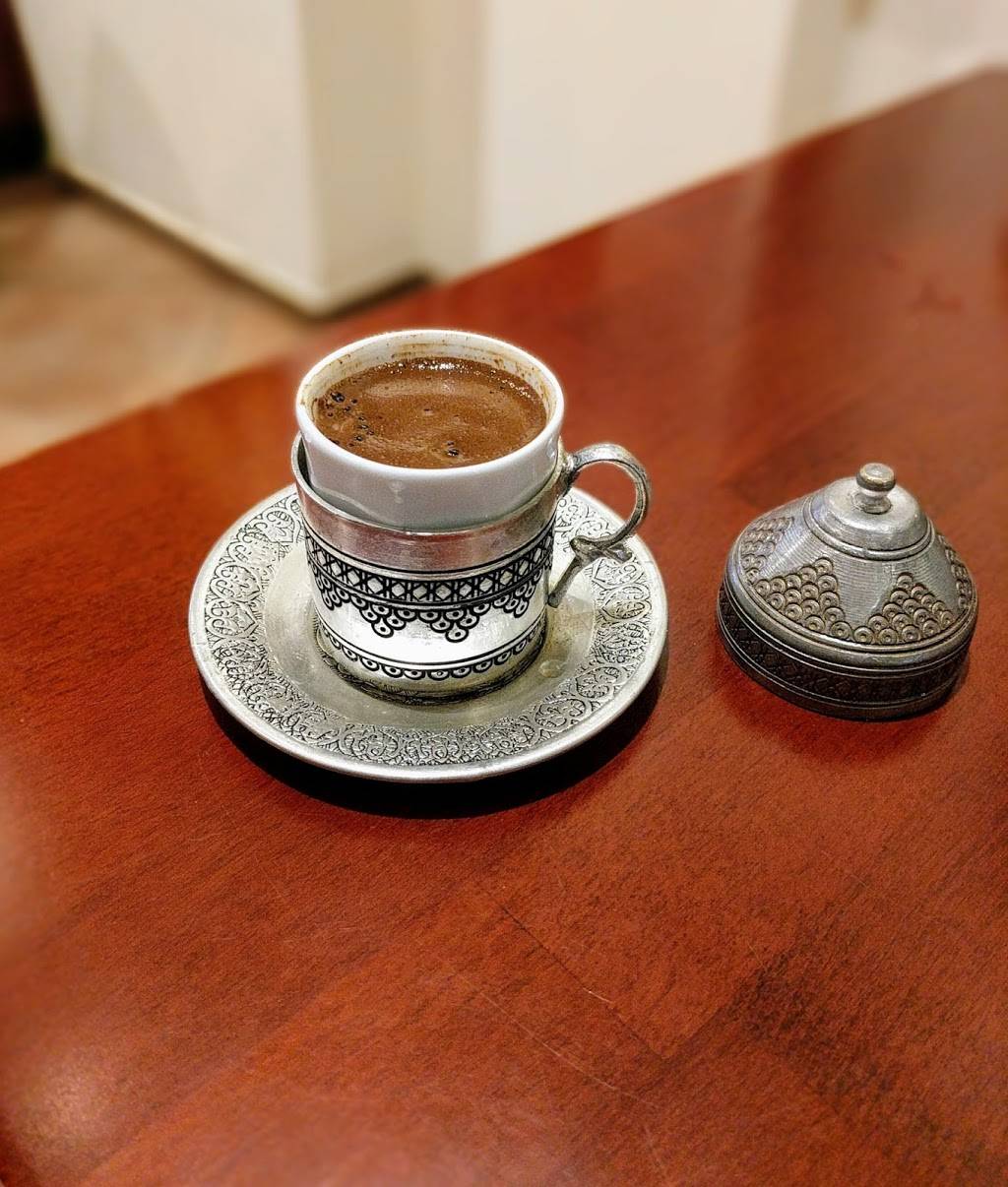 Brighton Güllüoglu Baklava Cafe | cafe | 239 Brighton Beach Ave, Brooklyn, NY 11235, USA | 3475776150 OR +1 347-577-6150