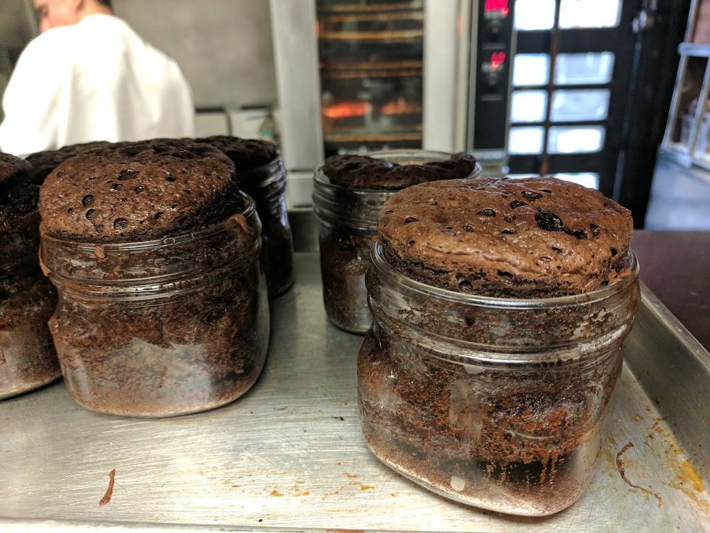 George White | restaurant | 33 Berry Hill Rd, Syosset, NY 11791, USA | 5163642144 OR +1 516-364-2144