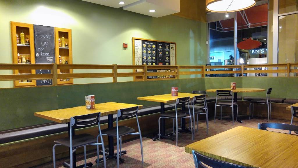 Noodles and Company | restaurant | 2801 Campus Way N, 20, Lanham, MD 20706, USA | 3017727402 OR +1 301-772-7402