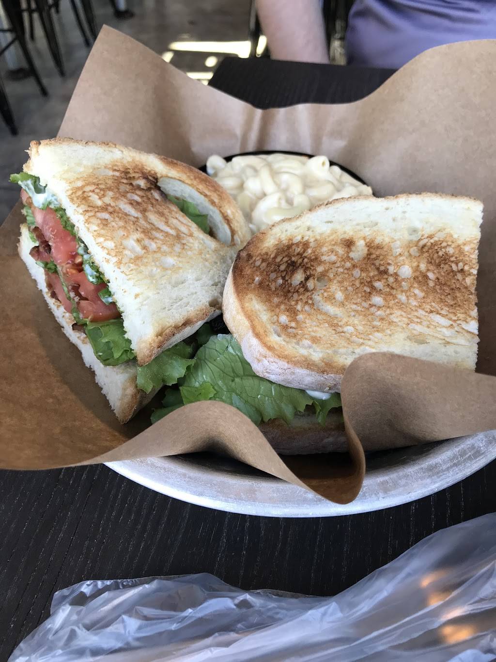 Danny Boy Beer Works | restaurant | 12702 Meeting House Rd, Carmel, IN 46032, USA | 3175640622 OR +1 317-564-0622