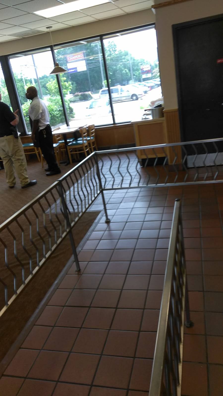 Wendys | restaurant | 5801 N Sharon Amity Rd, Charlotte, NC 28215, USA | 7045369025 OR +1 704-536-9025