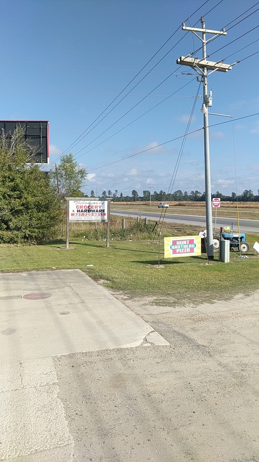 Thibs Grocery | restaurant | 13908 US-171, Longville, LA 70652, USA | 3377259911 OR +1 337-725-9911