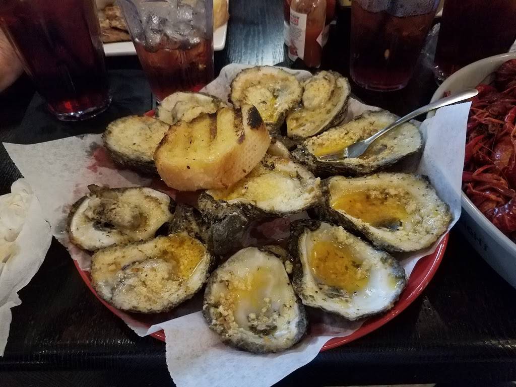 Dukes Seafood & Steakhouse | restaurant | 2591 S Range Ave, Denham Springs, LA 70726, USA | 2252714409 OR +1 225-271-4409