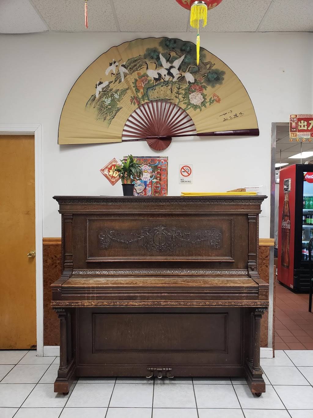 Lucky Gourmet | restaurant | 117 June St, Worcester, MA 01602, USA | 5087918888 OR +1 508-791-8888