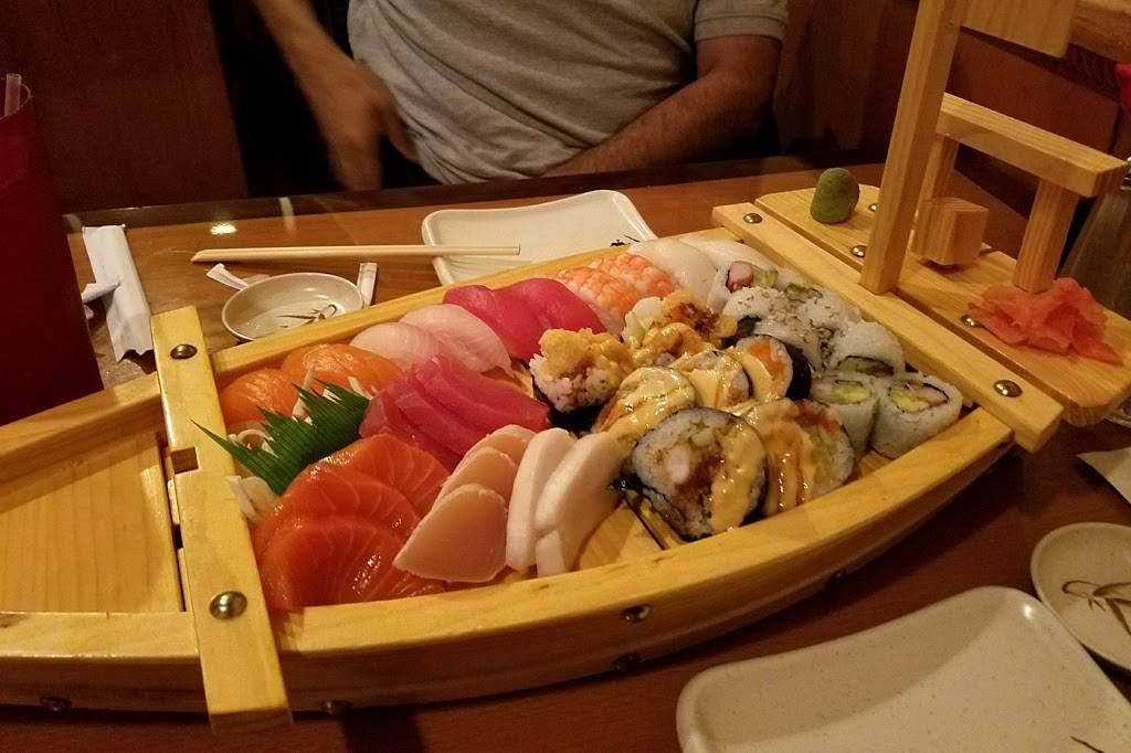 Fuji Sushi | restaurant | 14218 W Newberry Rd, Newberry, FL 32669, USA | 3523329888 OR +1 352-332-9888