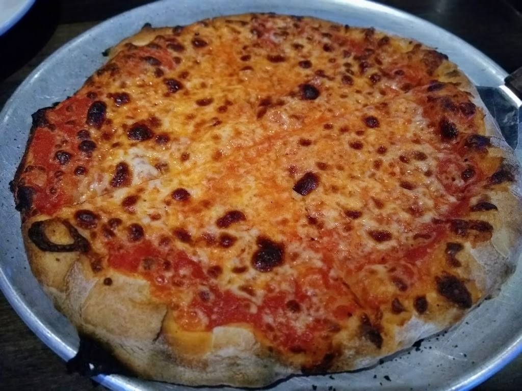 Rock N’ Coal Pizza | restaurant | 1 Milliston Rd, Millis, MA 02054, USA | 5083764000 OR +1 508-376-4000