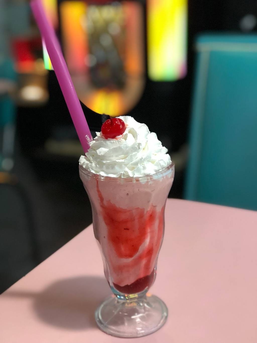 Johnny Angels Diner | restaurant | 3546 St Johns Bluff Rd S #120, Jacksonville, FL 32224, USA | 9049979850 OR +1 904-997-9850