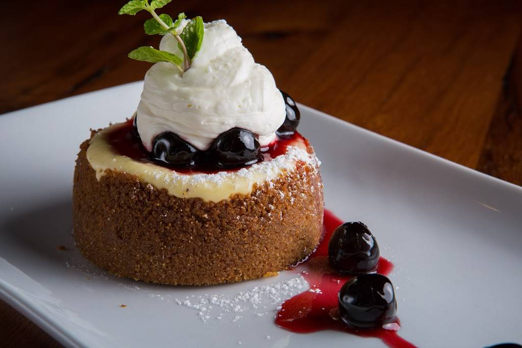 Biaggis | restaurant | 4010 W Jefferson Blvd, Fort Wayne, IN 46804, USA | 2604596700 OR +1 260-459-6700