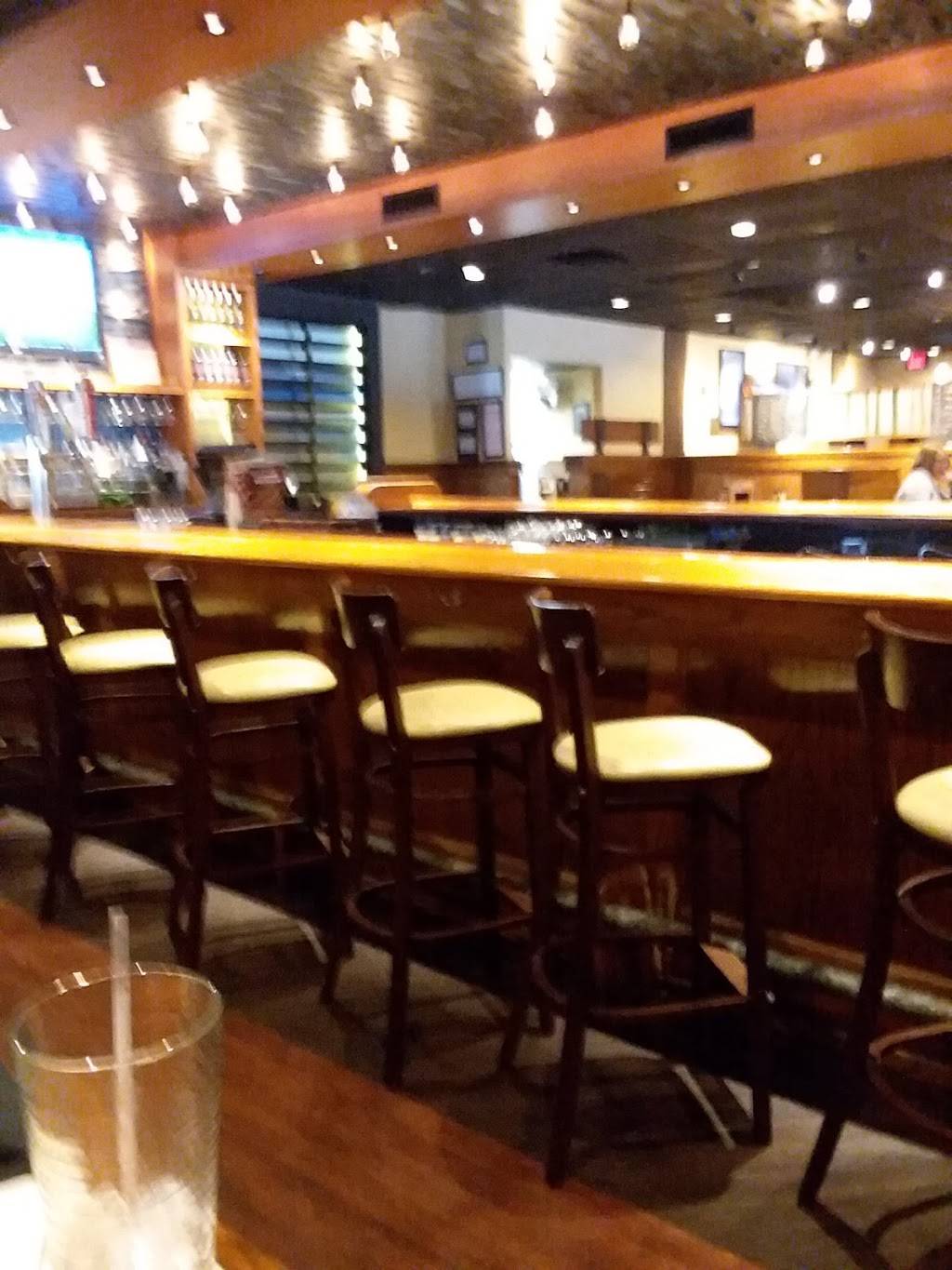 Outback Steakhouse | restaurant | 2120 Hamilton Pl Blvd, Chattanooga, TN 37421, USA | 4238992600 OR +1 423-899-2600