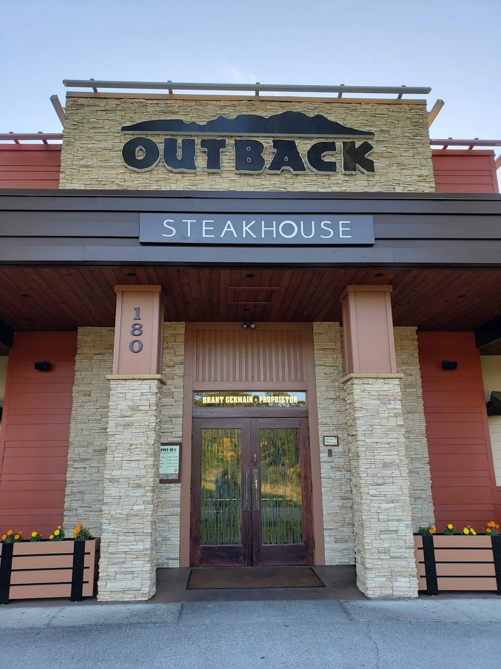 Outback Steakhouse | restaurant | 180 Hickman Dr, Sanford, FL 32771, USA | 4073215881 OR +1 407-321-5881
