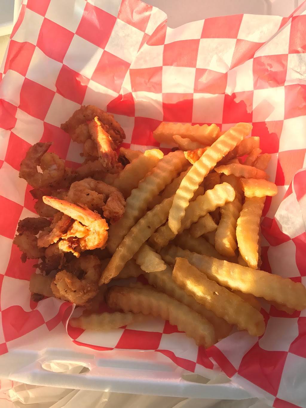 Island Fish Market | restaurant | 520 Sea Island Pkwy, St Helena Island, SC 29920, USA | 8439299100 OR +1 843-929-9100