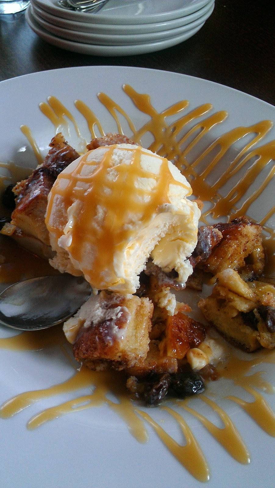 Irish Pub & Sports Grill | restaurant | 1720 W Broadway Ave, Maryville, TN 37803, USA | 8657241300 OR +1 865-724-1300