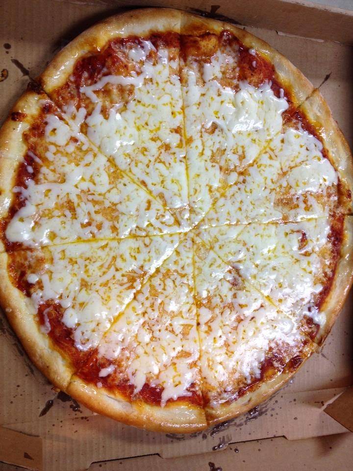 Johnnys Pizzeria | meal delivery | 9562 SE Maricamp Rd, Ocala, FL 34472, USA | 3526874545 OR +1 352-687-4545