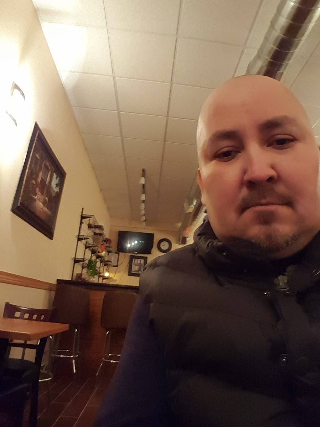 Johanas | restaurant | 4728 14th St NW, Washington, DC 20011, USA | 2028293380 OR +1 202-829-3380