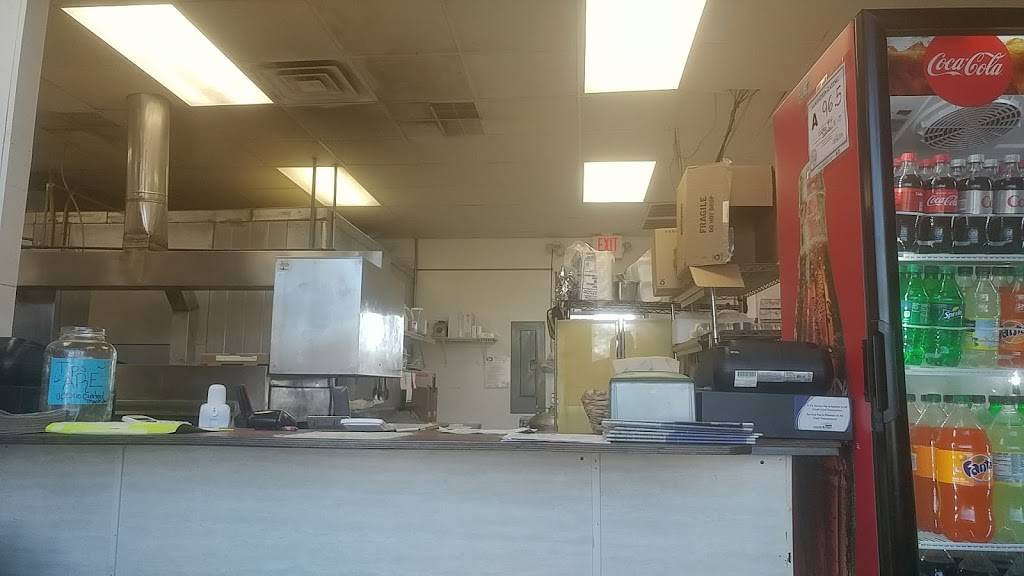 Ginas Pizza | restaurant | 505a D St, New Bern, NC 28560, USA | 2526339333 OR +1 252-633-9333