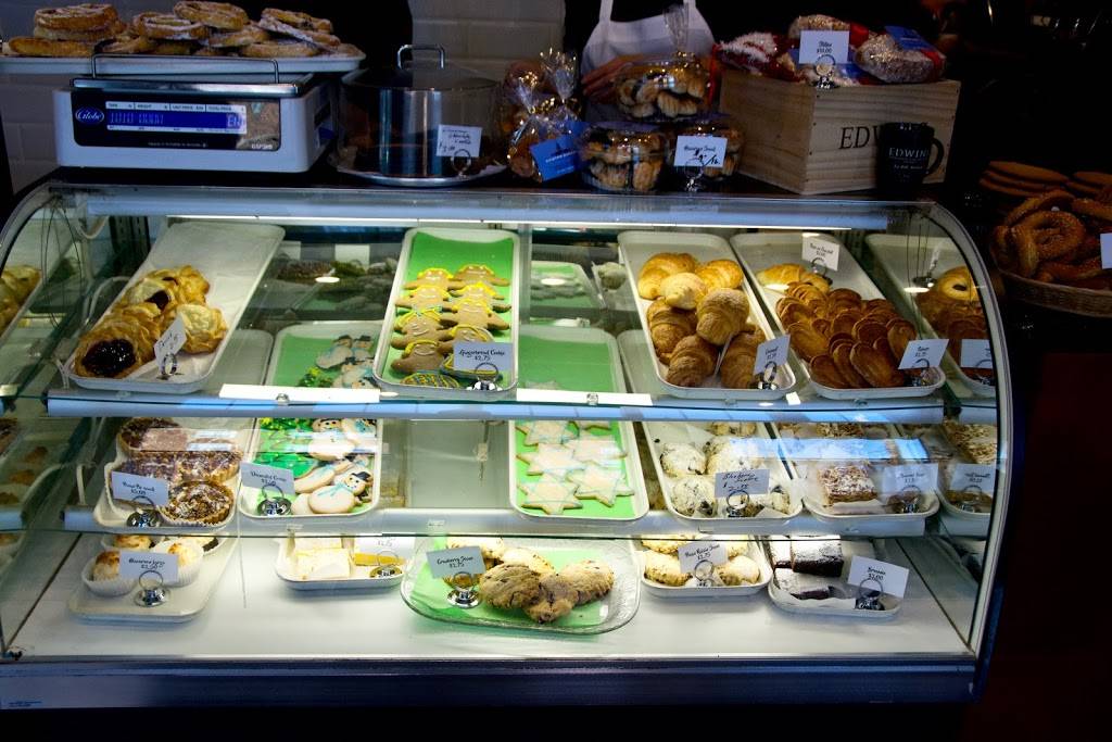 EDWINS Bakery & Training Center | cafe | 13104 Buckeye Rd, Cleveland, OH 44120, USA | 2166750896 OR +1 216-675-0896