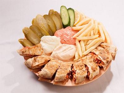 Shami shawrma | restaurant | 2225, 1023 Main St, Paterson, NJ 07503, USA | 2018145942 OR +1 201-814-5942