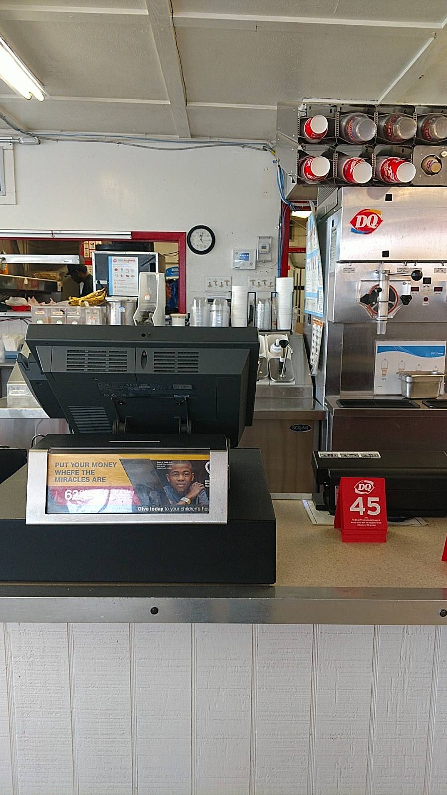 Dairy Queen Store | restaurant | 301 W Main St, Madisonville, TX 77864, USA | 9363486171 OR +1 936-348-6171