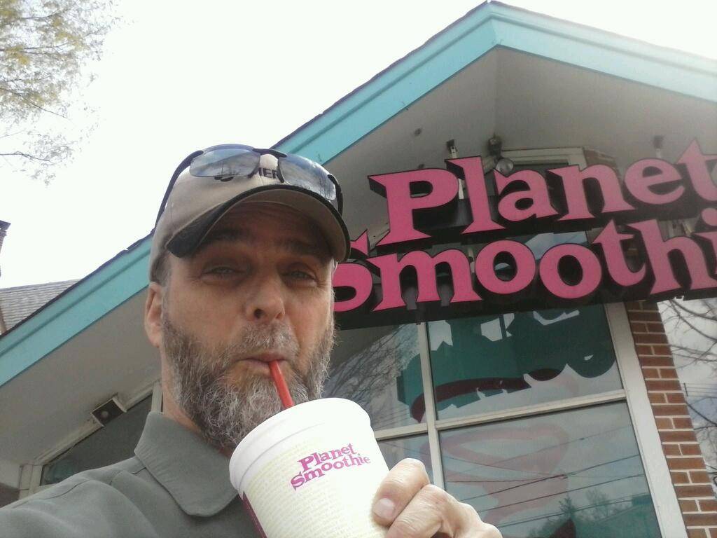 Planet Smoothie | restaurant | 186 W State St, Doylestown, PA 18901, USA | 2153401009 OR +1 215-340-1009