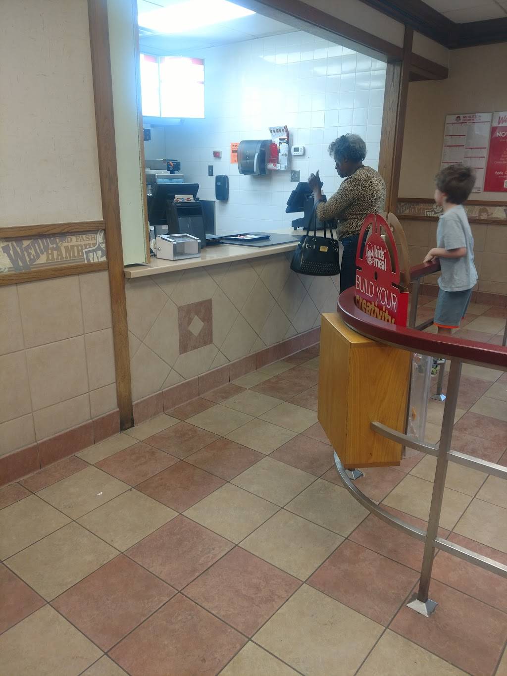 Wendys | restaurant | 7707 W Layton Ave, Greenfield, WI 53220, USA | 4142810222 OR +1 414-281-0222