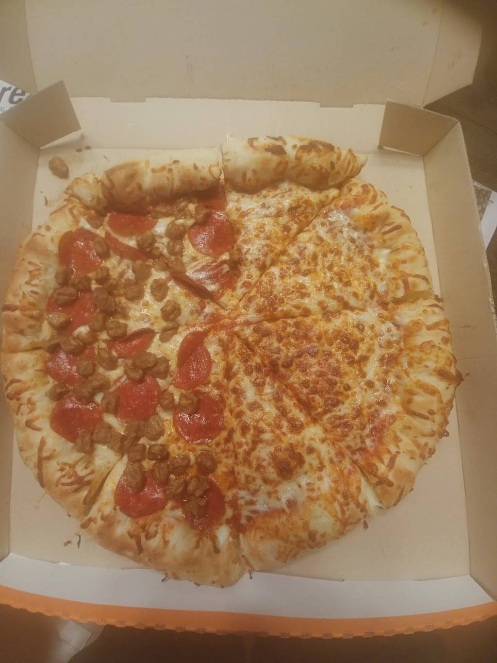 Little Caesars Pizza | meal takeaway | 8238 Broadway St, San Antonio, TX 78209, USA | 2108328191 OR +1 210-832-8191