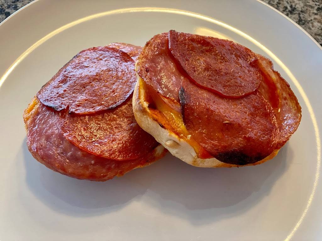 Frank & Carls | restaurant | 6558 Longshore St, Dublin, OH 43017, USA | 6143892851 OR +1 614-389-2851