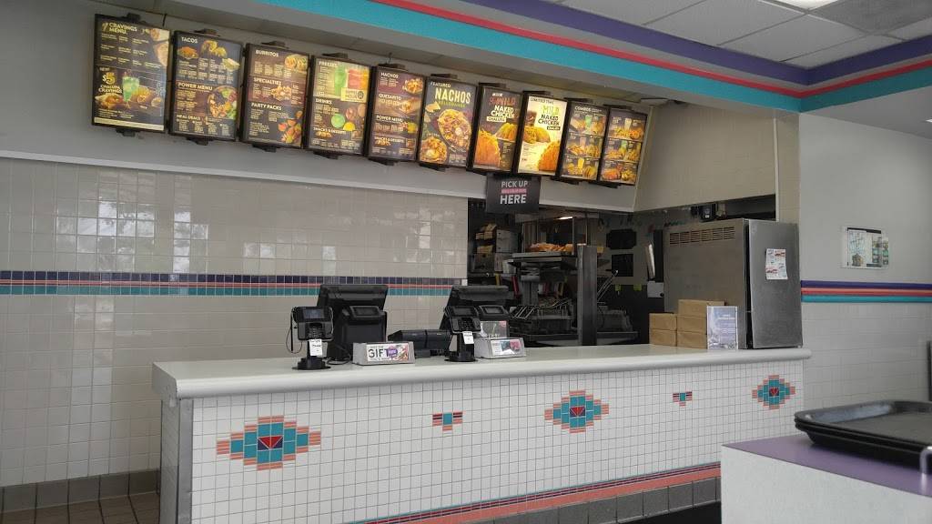 Taco Bell | meal takeaway | 695 68th St SW, Byron Center, MI 49315, USA | 6162816055 OR +1 616-281-6055