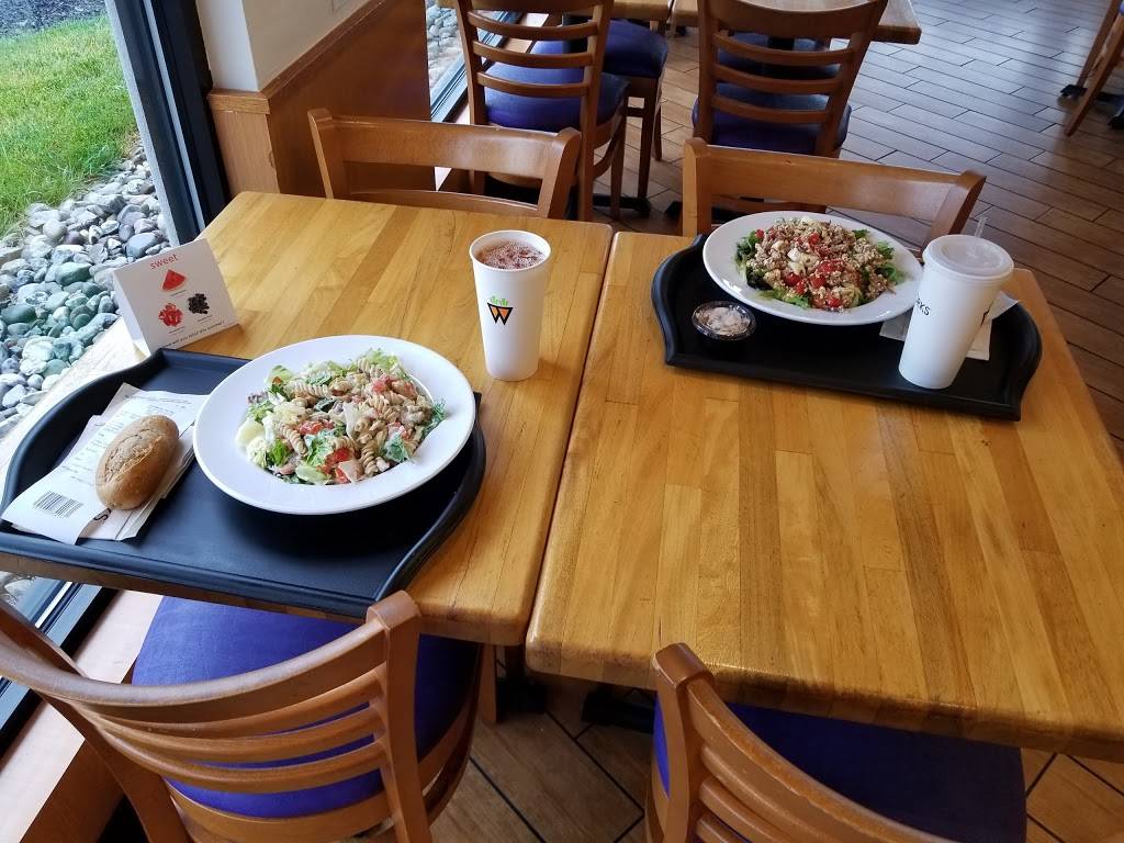 Saladworks | restaurant | 206 Fox Hunt Dr, Bear, DE 19701, USA | 3028344437 OR +1 302-834-4437