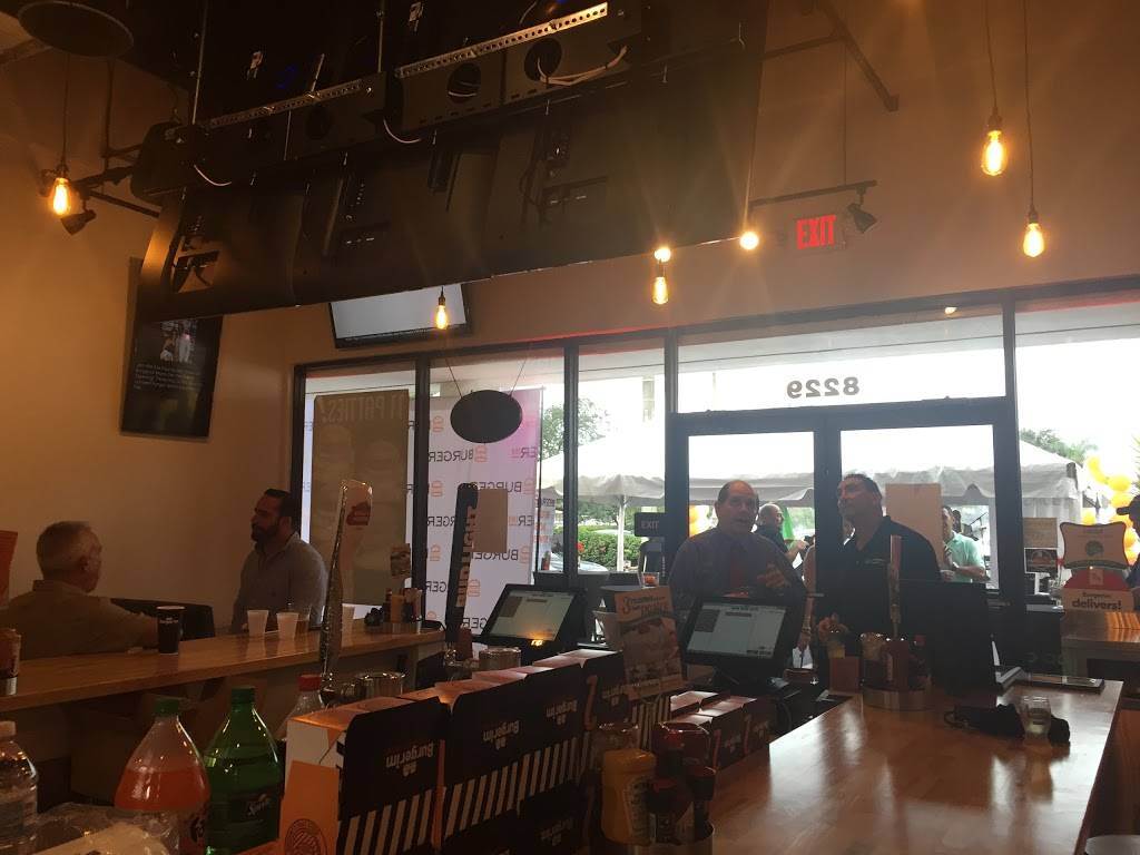 BurgerIM Gourmet Burgers | meal delivery | 8229 W Flagler St, Miami, FL 33144, USA | 7868705653 OR +1 786-870-5653