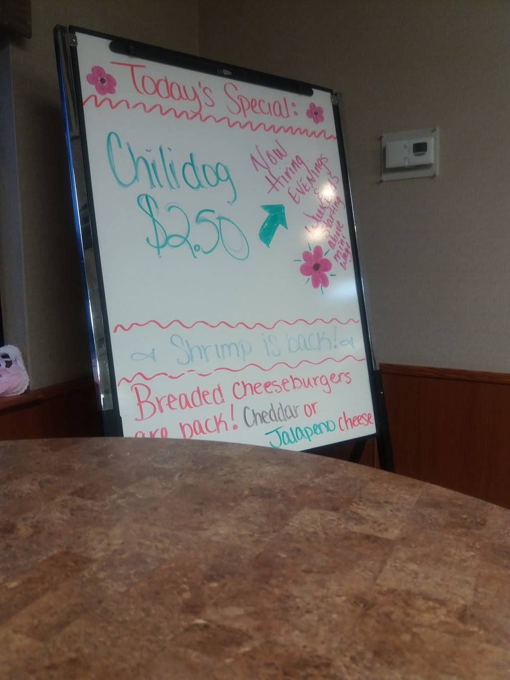 Penguin Point | restaurant | 1115 W Lake St, Warsaw, IN 46580, USA | 5742672456 OR +1 574-267-2456