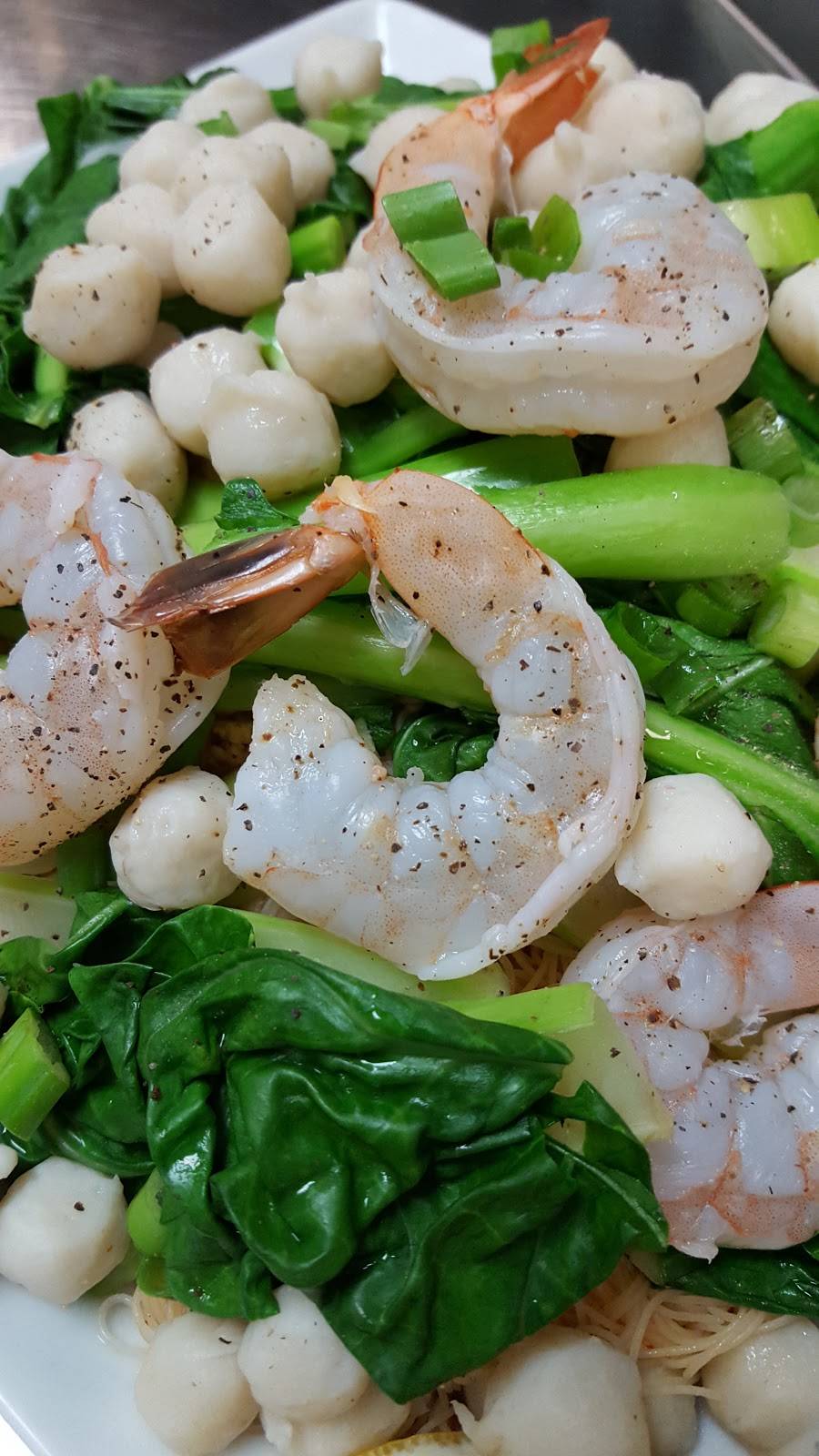 Thai Street Food Kitchen | restaurant | 3340 Clays Mill Rd #110, Lexington, KY 40503, USA | 8593093185 OR +1 859-309-3185