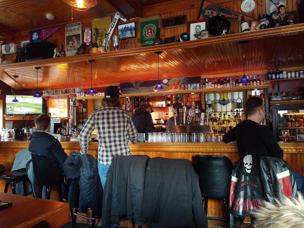 Four Moon Tavern | restaurant | 1847 W Roscoe St, Chicago, IL 60657, USA | 7739296666 OR +1 773-929-6666