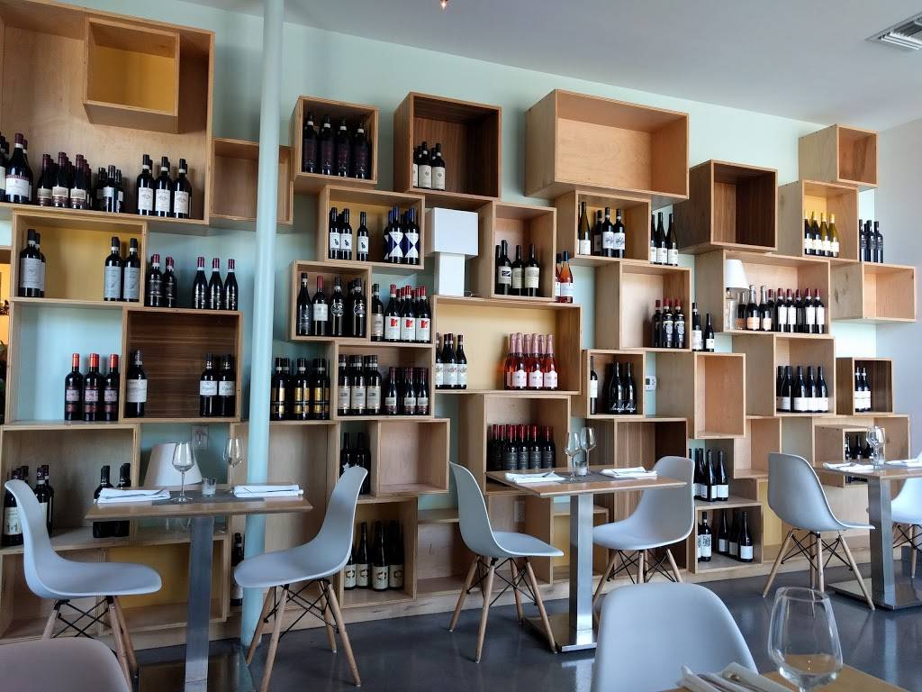 68 Degrees Kitchen | restaurant | 2401 Lake Austin Blvd, Austin, TX 78703, USA | 5127666868 OR +1 512-766-6868