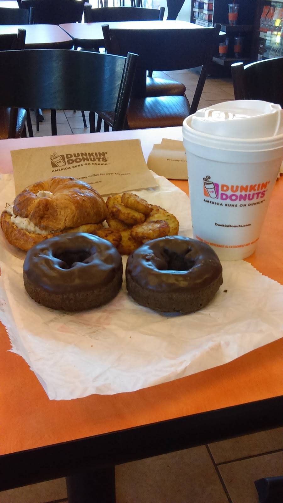 Dunkin Donuts | cafe | 9100 S Commercial Ave, Chicago, IL 60617, USA | 7732213991 OR +1 773-221-3991
