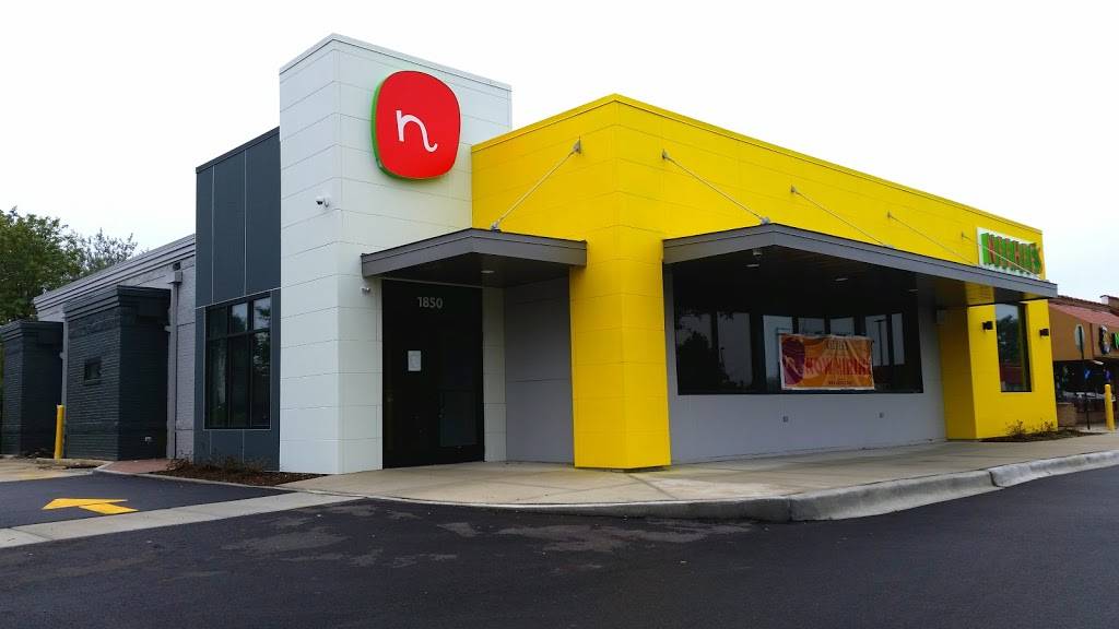 NeeHees Indian Vegetarian Street Food | meal takeaway | 1850 W Army Trail Rd, Hanover Park, IL 60133, USA | 6308552050 OR +1 630-855-2050