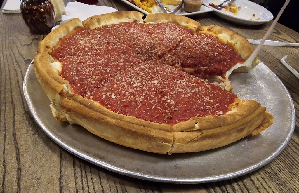 Paisans Pizza | restaurant | 2150 N Cicero Ave, Chicago, IL 60639, USA | 7739020606 OR +1 773-902-0606