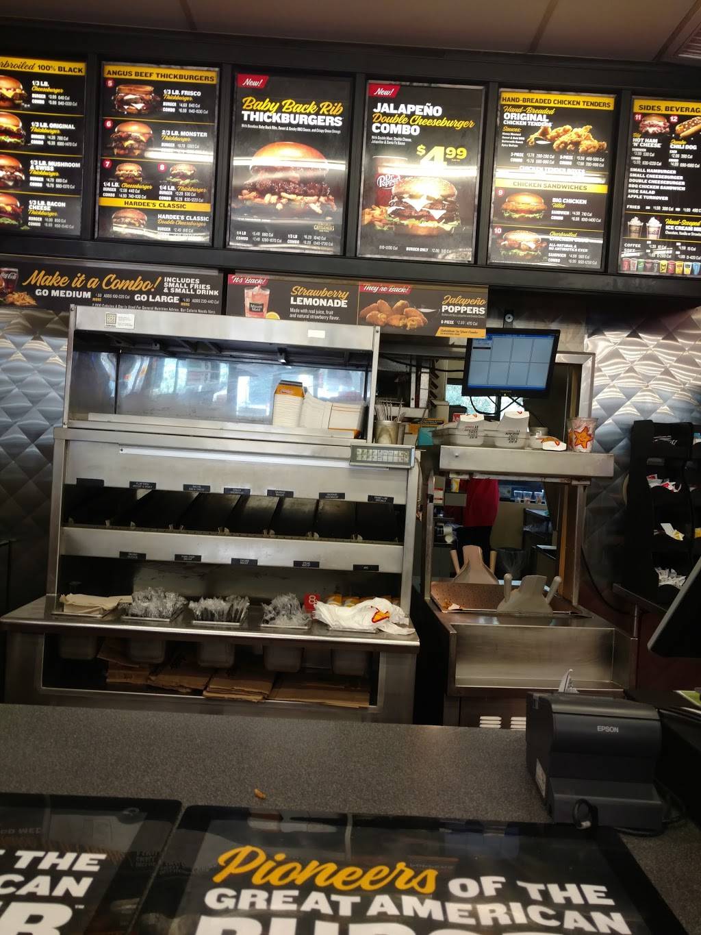 Hardees | restaurant | 241 US-17, East Palatka, FL 32131, USA | 9043286469 OR +1 904-328-6469