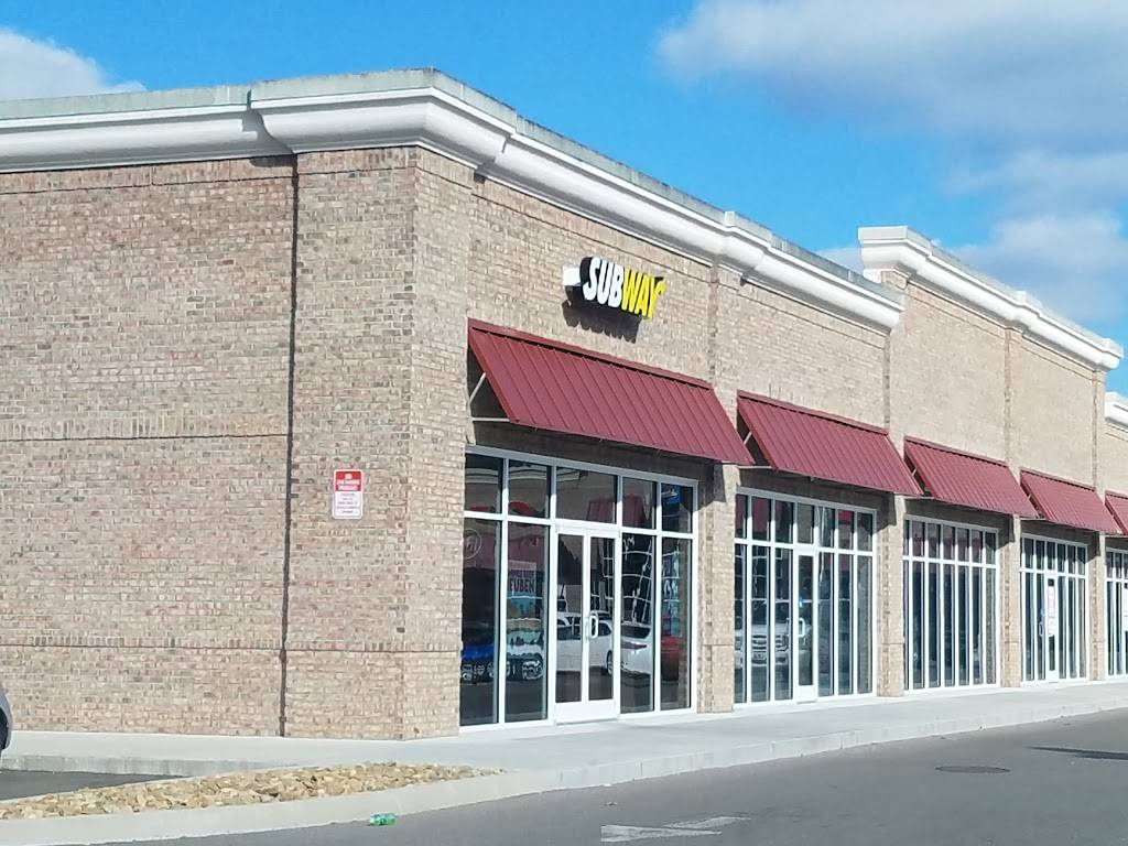 Subway Restaurants | restaurant | 2120 US-411, Vonore, TN 37885, USA | 4234202472 OR +1 423-420-2472