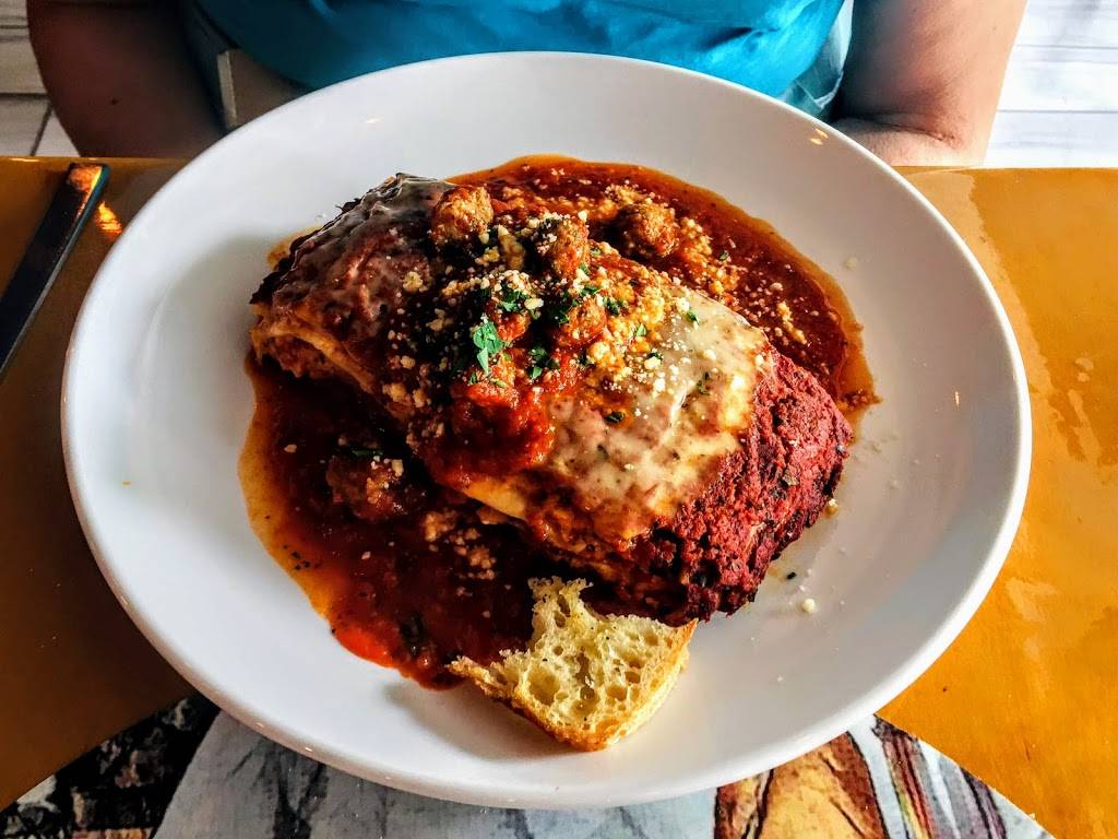 The Italian Joint | restaurant | 215 Broadway, Kissimmee, FL 34741, USA | 4074837031 OR +1 407-483-7031