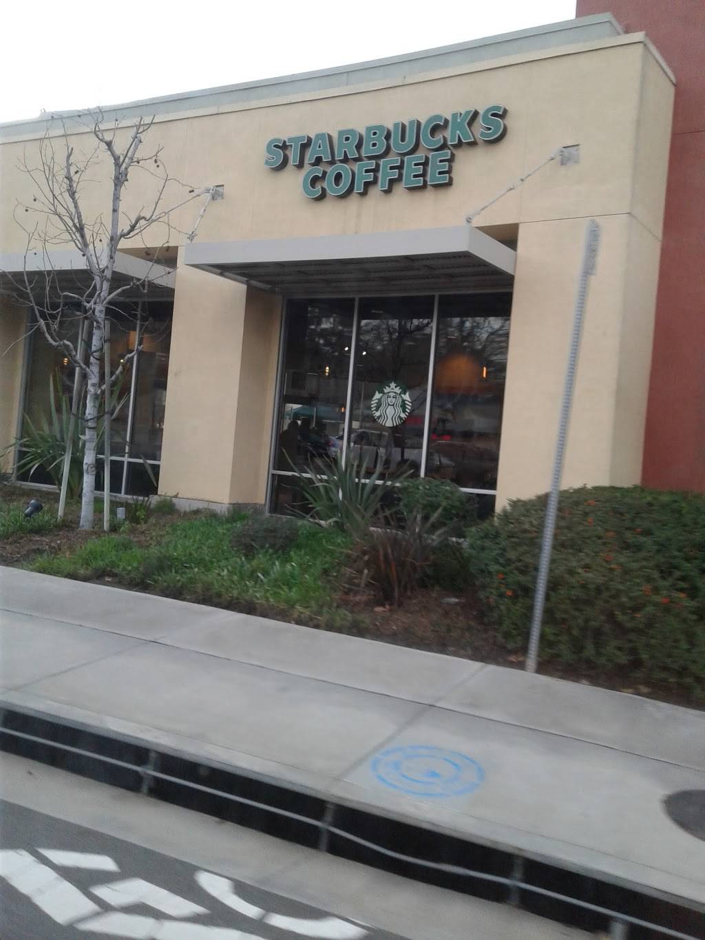 Starbucks | cafe | 27984 Seco Canyon Rd #301, Santa Clarita, CA 91350, USA | 6612630332 OR +1 661-263-0332