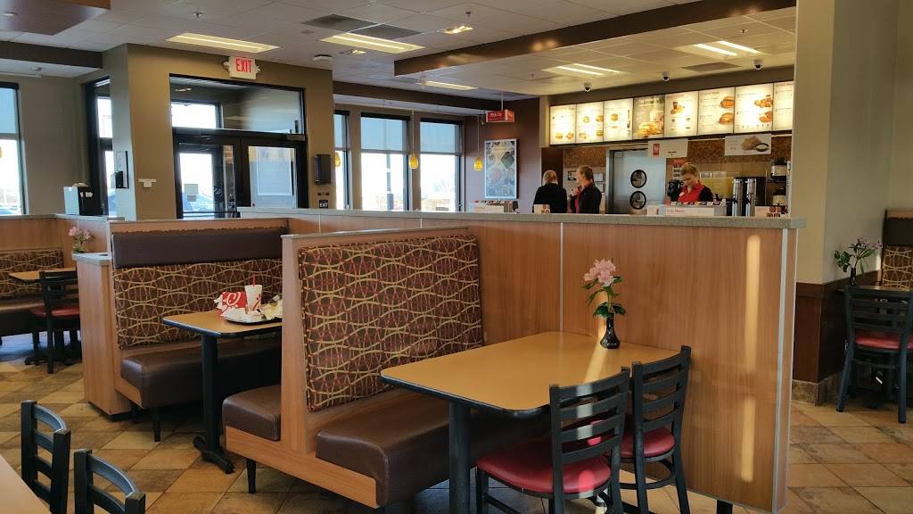 Chick-fil-A | restaurant | 340 Eisenhower Dr, Hanover, PA 17331, USA | 7176302775 OR +1 717-630-2775