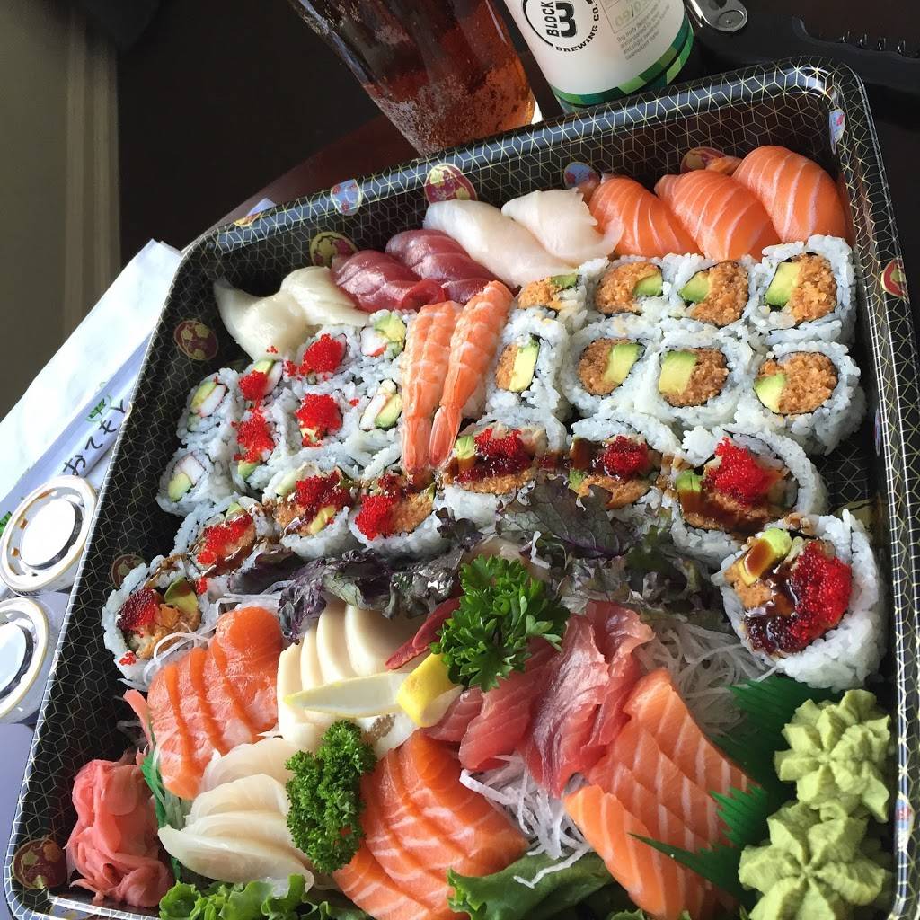 Oyshi Sushi | restaurant | 12 Queens Quay W, Toronto, ON M5J 2V3, Canada | 4162160709 OR +1 416-216-0709