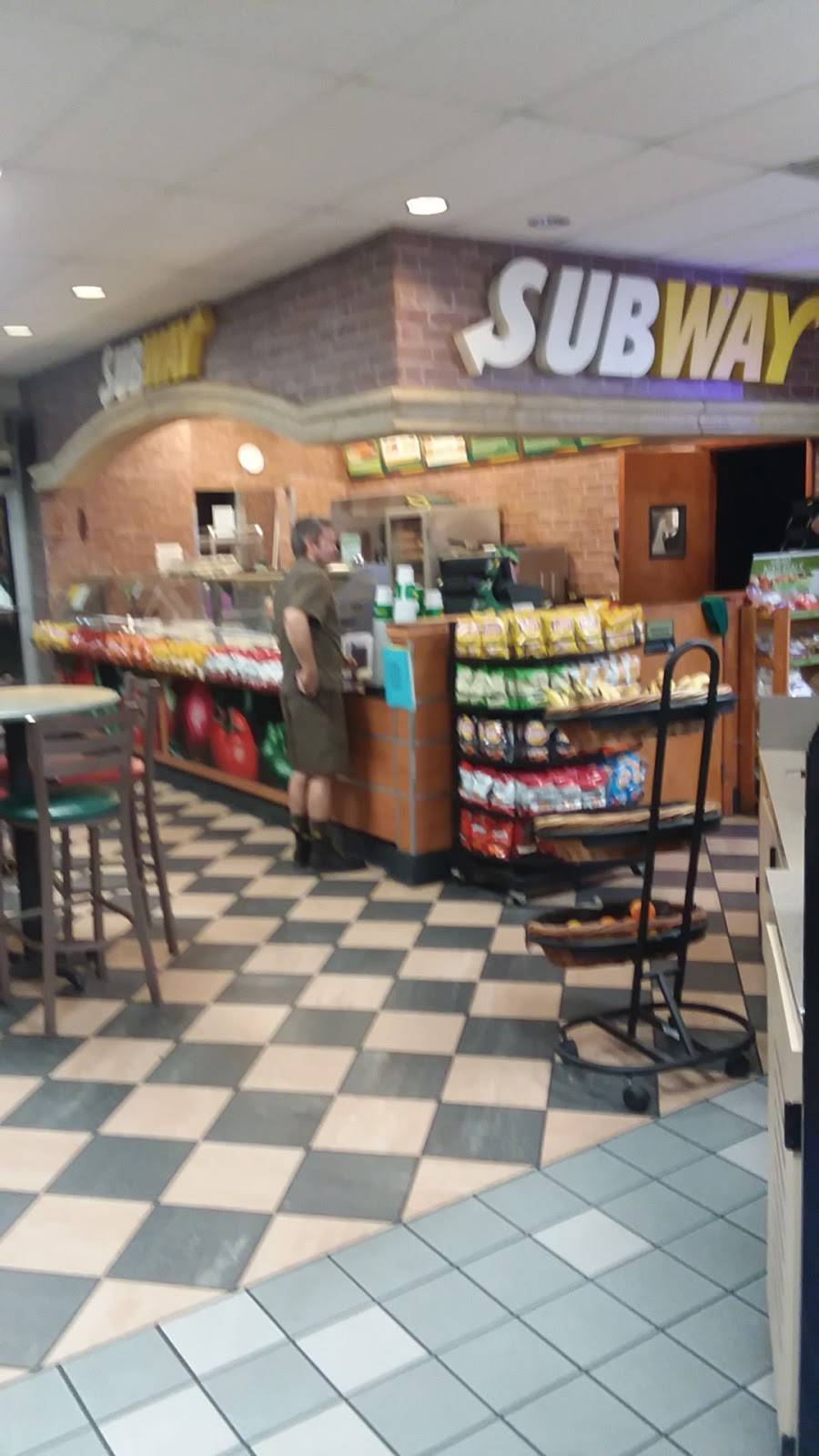 Subway | restaurant | 2055 Co Rd 48, Bushnell, FL 33513, USA | 3525681383 OR +1 352-568-1383