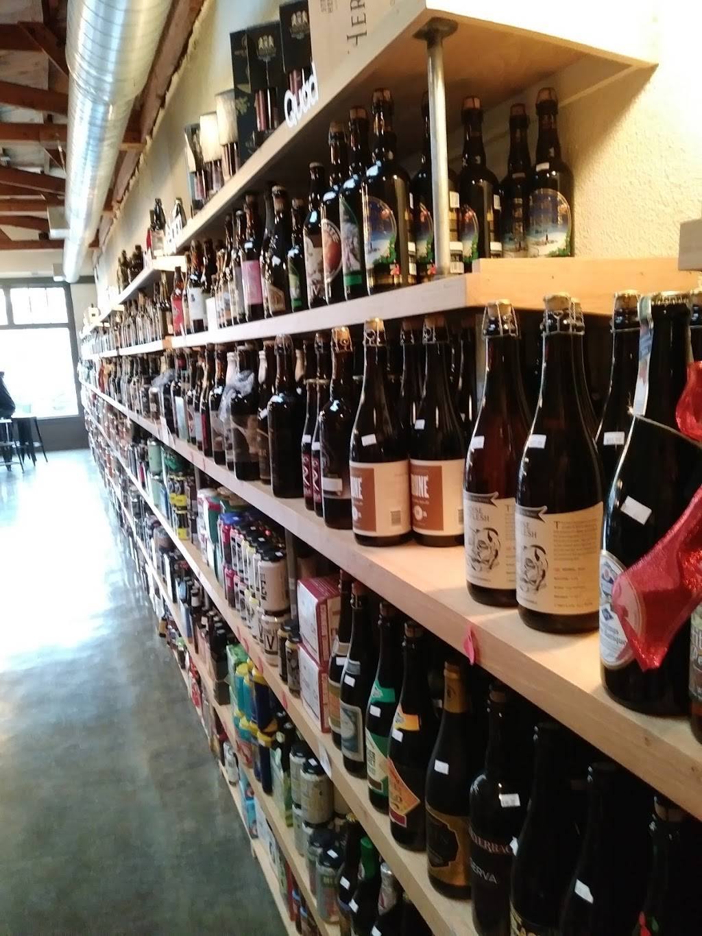Beer Girl, Growlers & Bottleshop | restaurant | 587 N Central Ave, Hapeville, GA 30354, USA | 4044259657 OR +1 404-425-9657