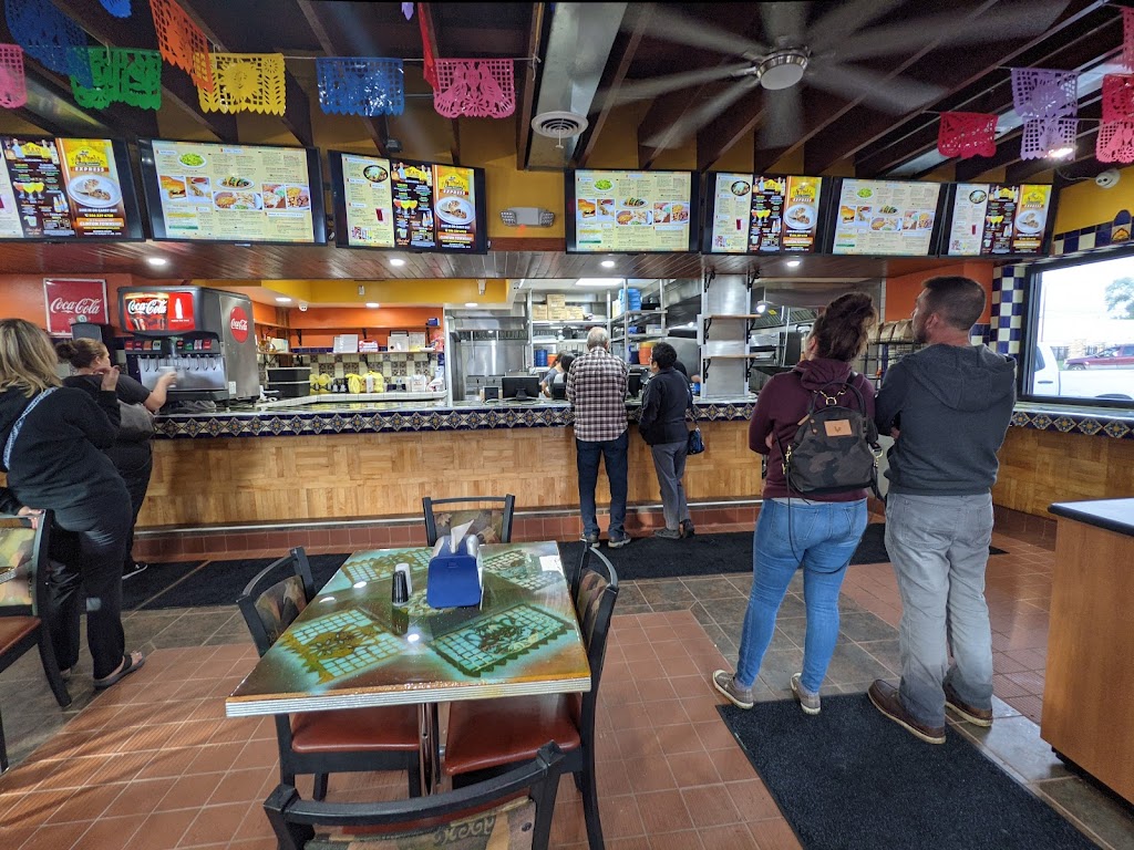 Mi Pueblo Express | restaurant | 26 S Groesbeck Hwy, Clinton Twp, MI 48036, USA | 5863294758 OR +1 586-329-4758