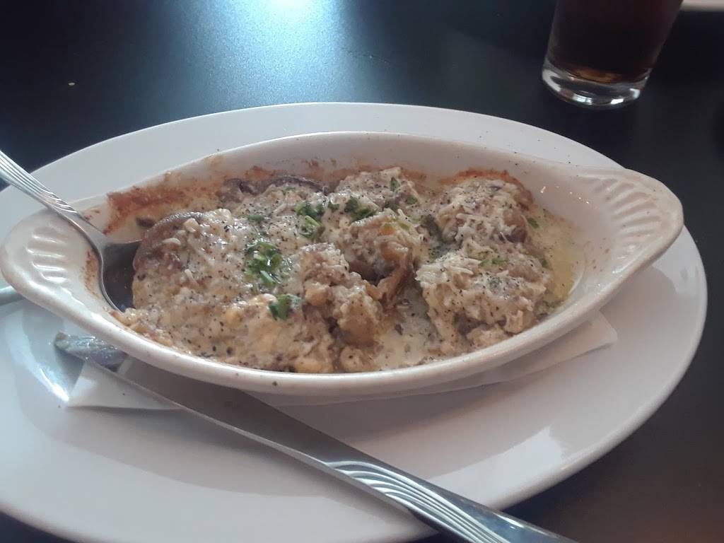 Mannings Fireside Manor | restaurant | 5377 W Lake Rd, Dunkirk, NY 14048, USA | 7166791199 OR +1 716-679-1199