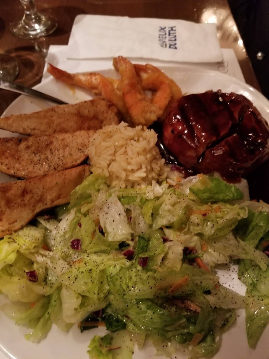 Restaurant Vieux Duluth | restaurant | 5460 Rue Sherbrooke E, Montréal, QC H1N 1A1, Canada | 5142596937 OR +1 514-259-6937