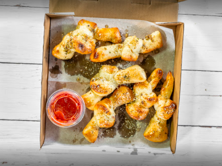 Brooklynz Pizza Rancho Cucamonga | restaurant | 10455 Foothill Blvd #102, Rancho Cucamonga, CA 91730, USA | 9094815822 OR +1 909-481-5822