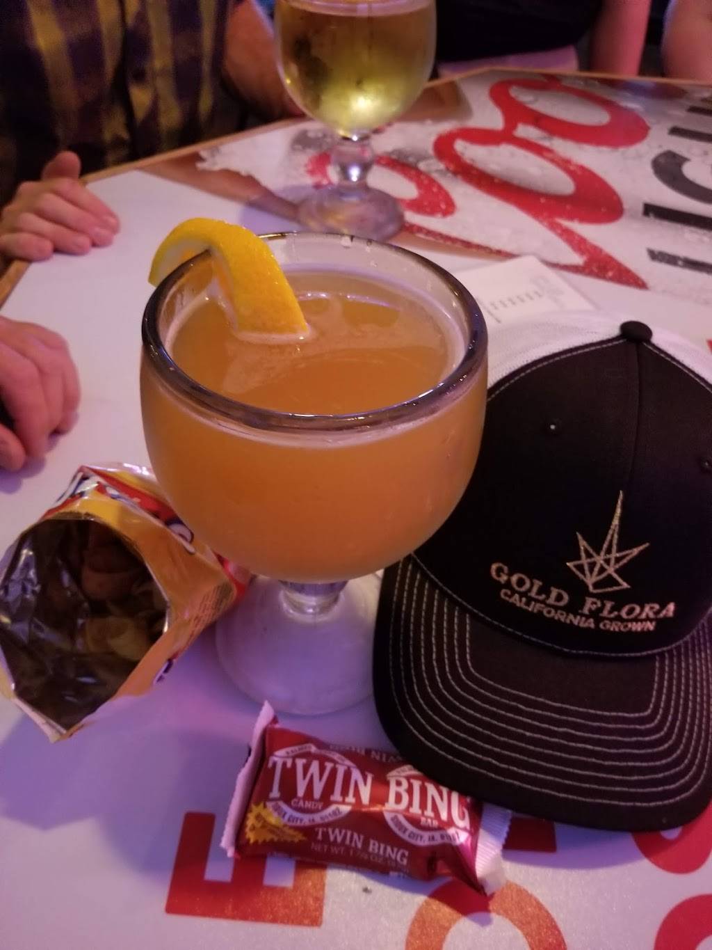 Miles Inn Okoboji | restaurant | 264 US-71, Arnolds Park, IA 51331, USA | 7123322934 OR +1 712-332-2934